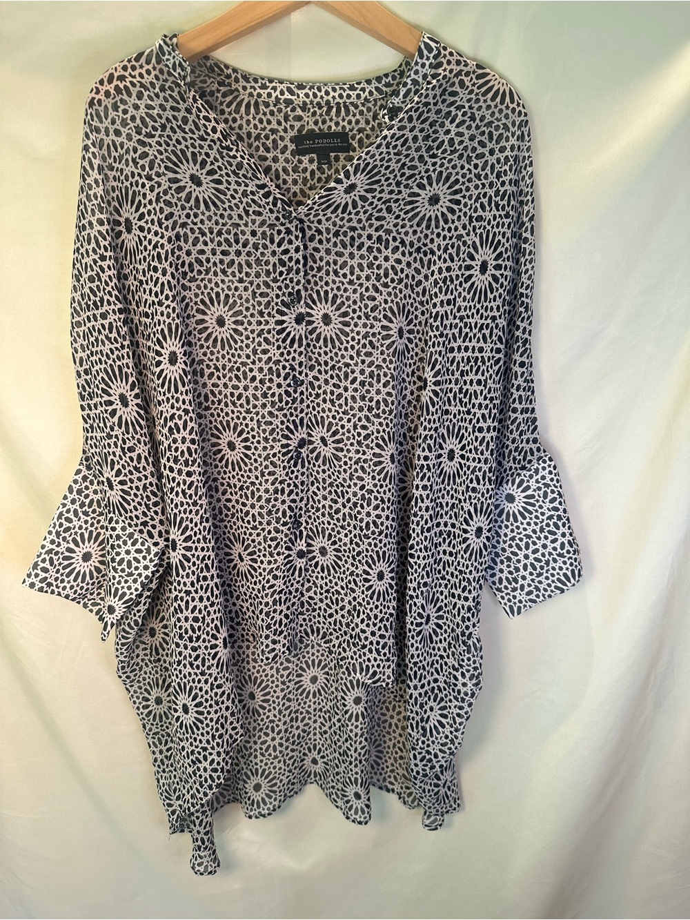 the Podolls Black & White geo print SILK Button Front Tunic USA quiet luxury